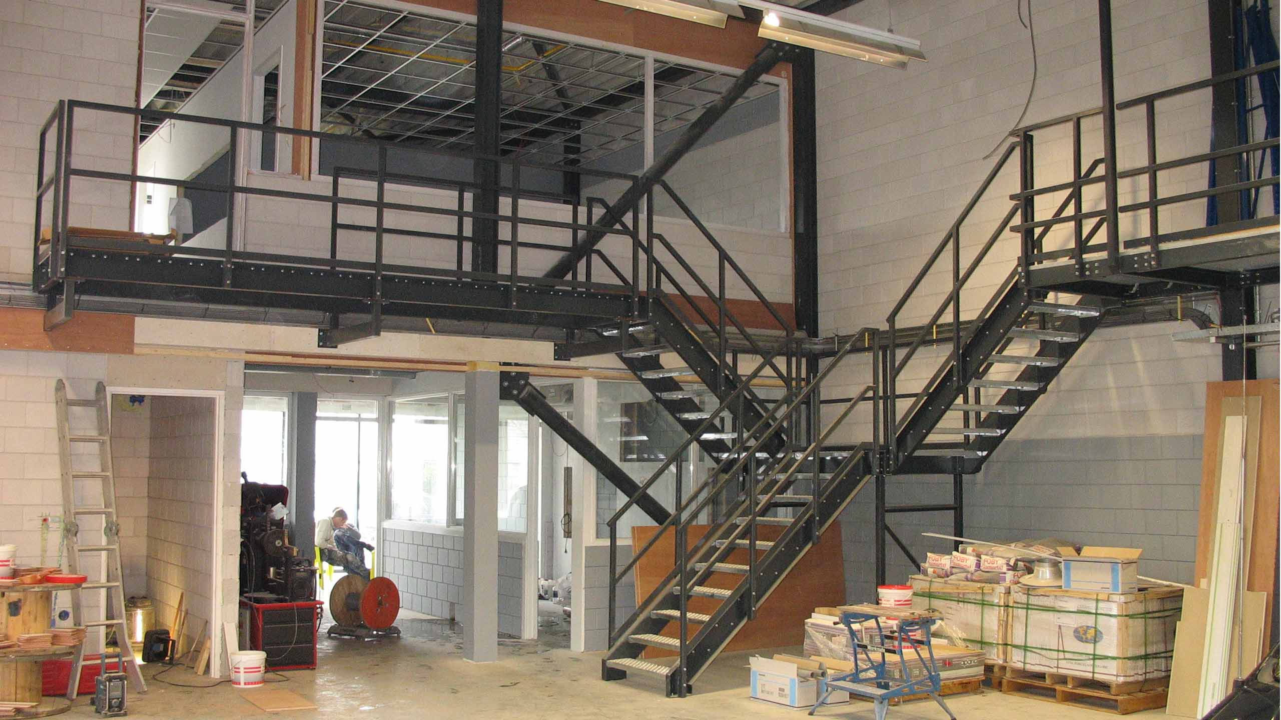 WTB Trappen | Industriële trappen voor fabrieksruimtes